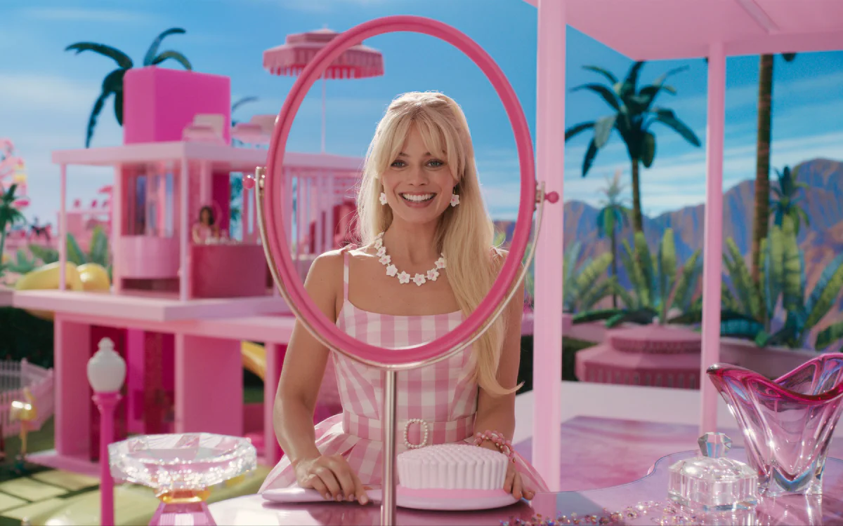 Margot Robbie, det tætteste menneskeheden kommer på en autentisk Barbie. Kilde: Warner Bros. Pictures.